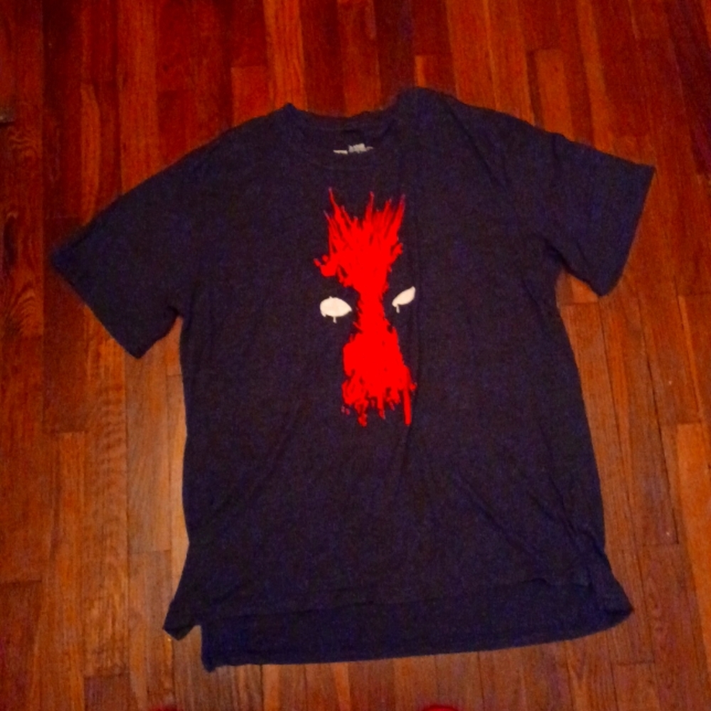 A marvel deadpoop shirt